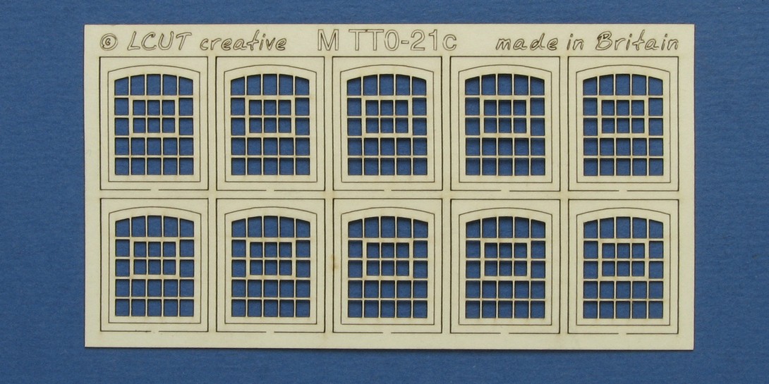 M TT0-21c TT:120 kit of 10 industrial windows Kit of 10 industrial windows. Made from 0.35mm paper.
